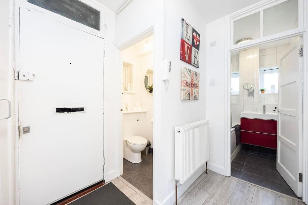Appartement Modernised 3 Bed Pad Near Trendy Shoreditch Ground Floor With Balcony Londres